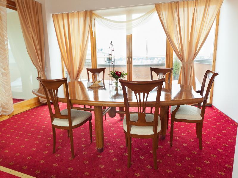 City Hotel Teater Riga Bagian luar foto