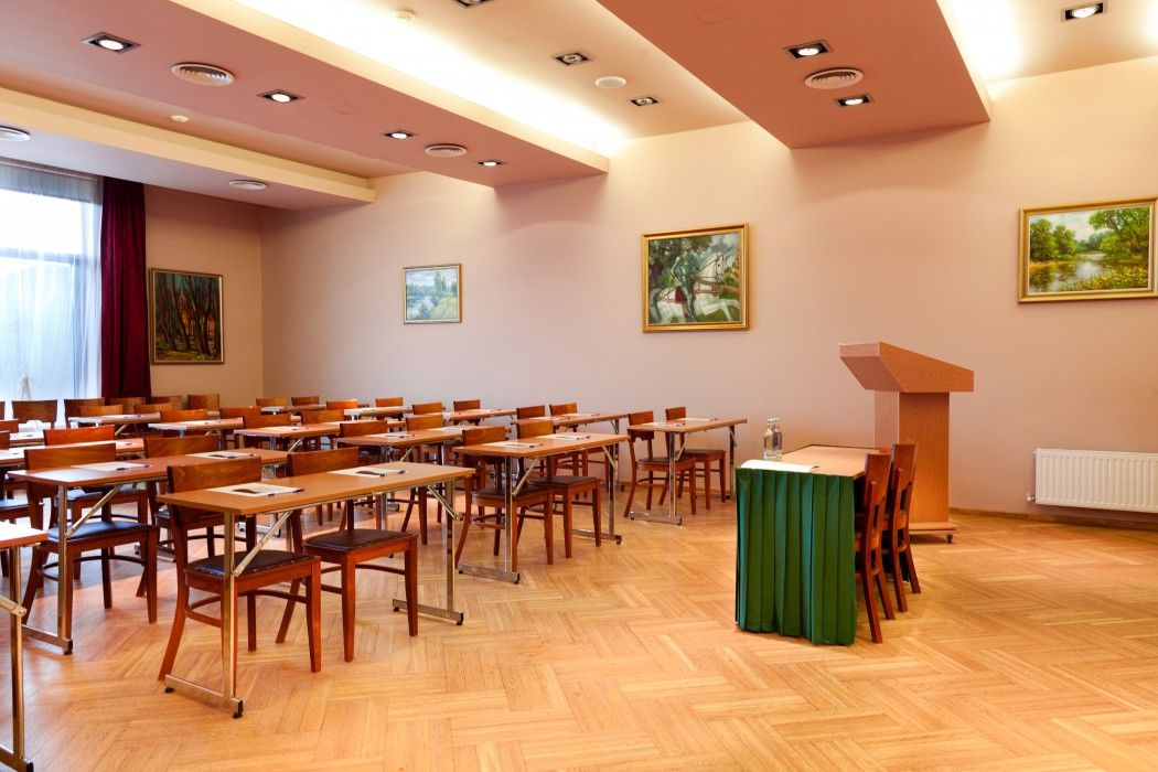 City Hotel Teater Riga Bagian luar foto